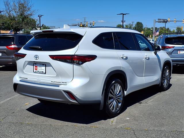 used 2022 Toyota Highlander car, priced at $47,984
