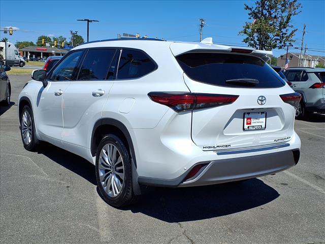 used 2022 Toyota Highlander car, priced at $47,984