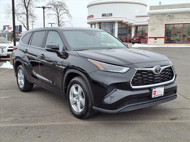 used 2023 Toyota Highlander car, priced at $34,942