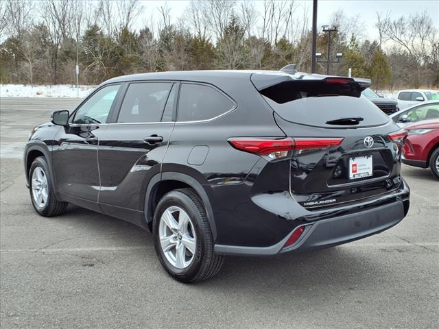 used 2023 Toyota Highlander car, priced at $34,942