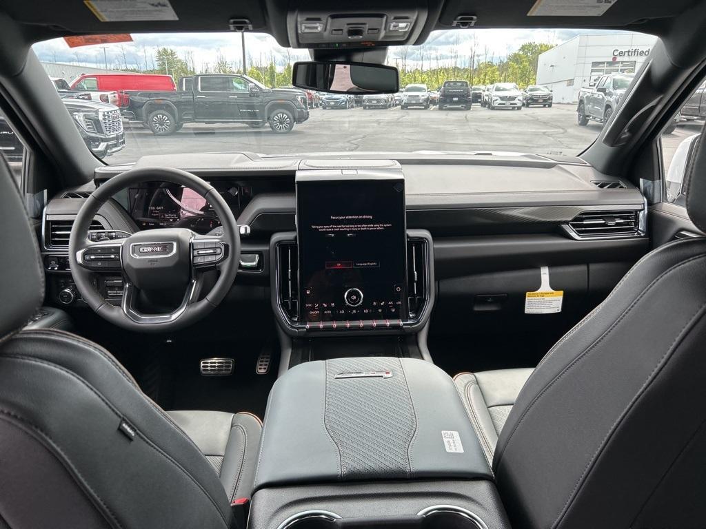 new 2025 GMC Yukon XL car, priced at $80,584