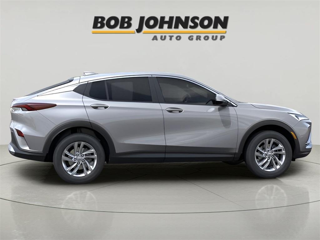 new 2025 Buick Envista car, priced at $25,618
