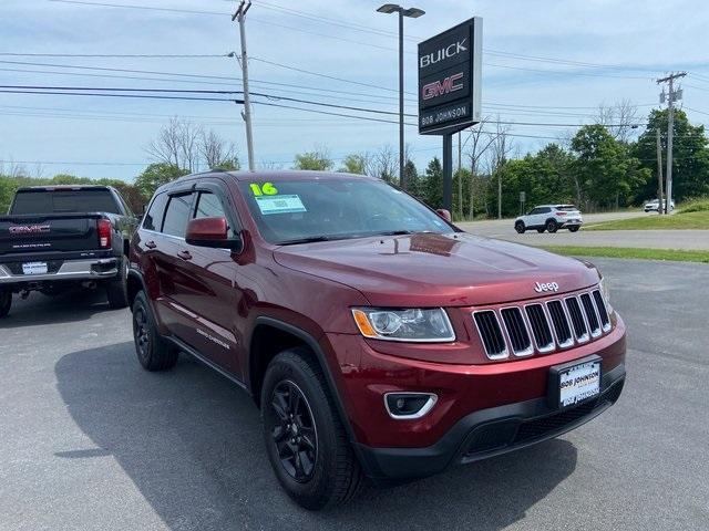 used 2016 Jeep Grand Cherokee car, priced at $17,444