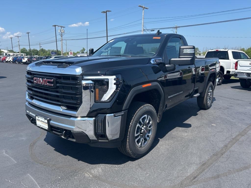 new 2025 GMC Sierra 3500 car, priced at $52,367