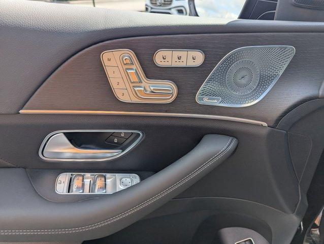 new 2025 Mercedes-Benz GLE 450 car, priced at $86,815