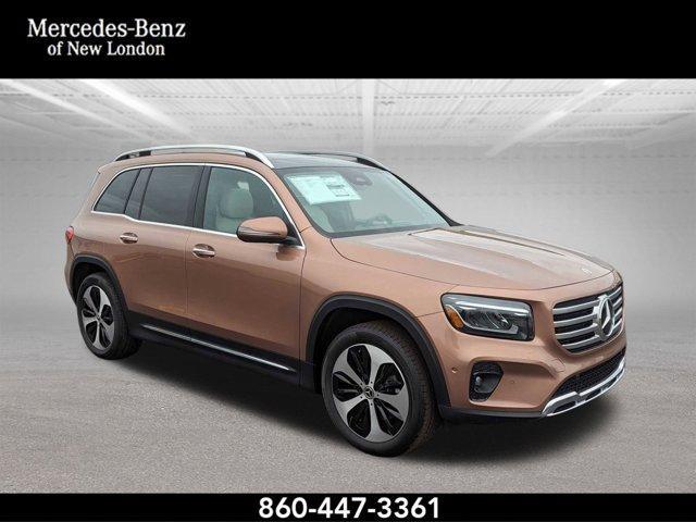 new 2024 Mercedes-Benz GLB 250 car, priced at $51,555