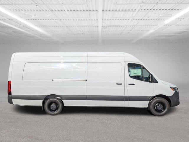 new 2024 Mercedes-Benz Sprinter 2500 car, priced at $76,158