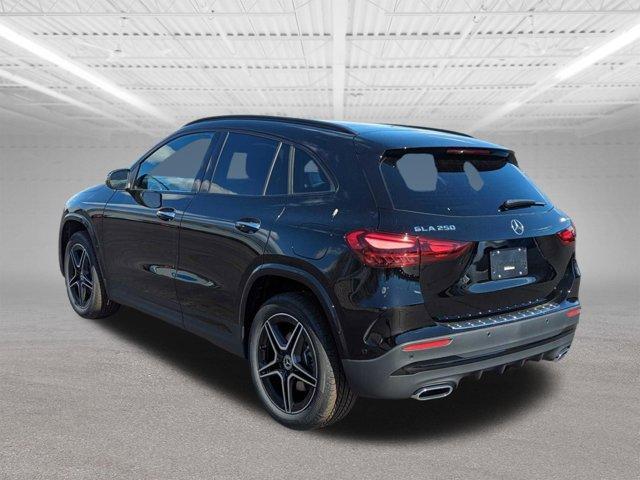 new 2024 Mercedes-Benz GLA 250 car, priced at $51,975