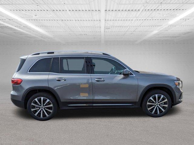 new 2023 Mercedes-Benz GLB 250 car, priced at $53,305