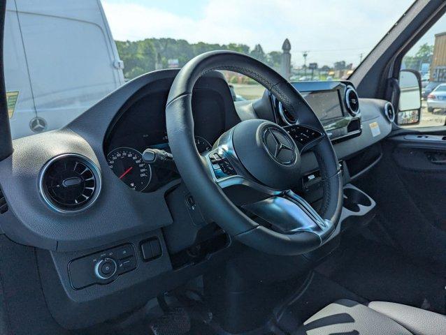 new 2025 Mercedes-Benz Sprinter 2500 car, priced at $75,097