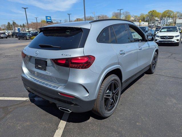 new 2025 Mercedes-Benz GLA 250 car, priced at $54,705