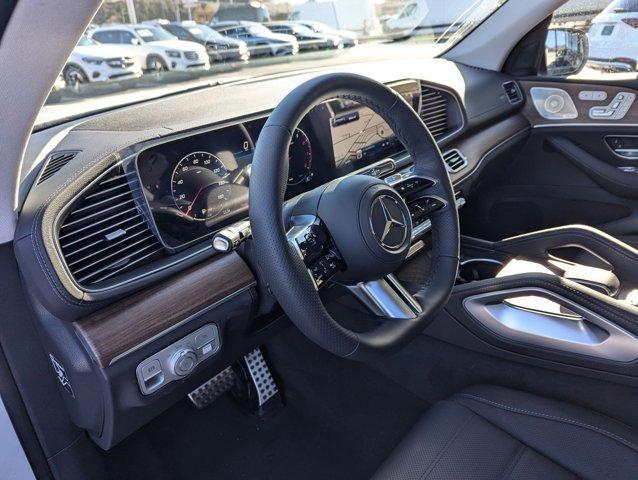 new 2025 Mercedes-Benz GLS 450 car, priced at $102,225