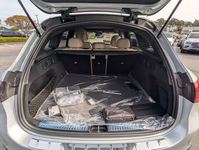 new 2026 Mercedes-Benz GLC 300 car, priced at $58,290