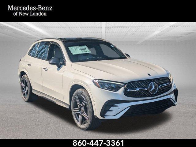 new 2025 Mercedes-Benz GLC 300 car, priced at $64,495