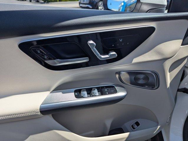 new 2025 Mercedes-Benz GLC 300 car, priced at $57,310