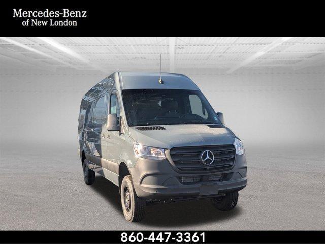 new 2024 Mercedes-Benz Sprinter 2500 car, priced at $77,154