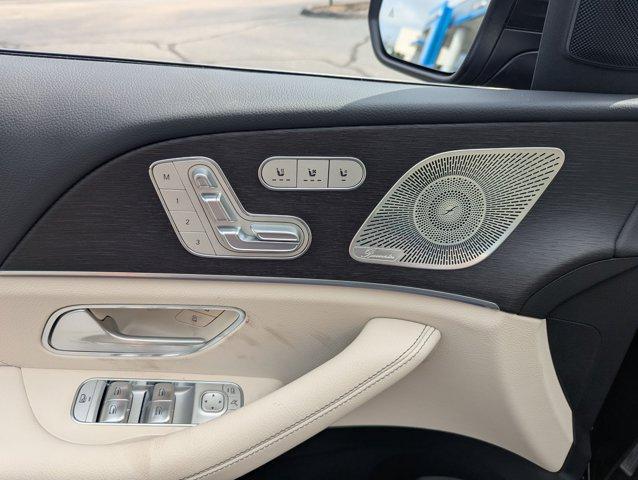 new 2025 Mercedes-Benz GLS 450 car, priced at $96,870
