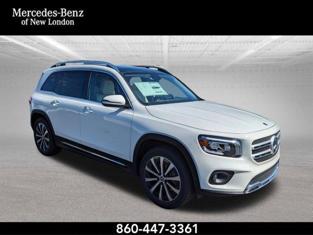 new 2023 Mercedes-Benz GLB 250 car, priced at $48,950