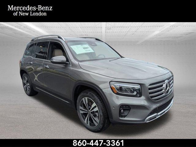 new 2025 Mercedes-Benz GLB 250 car, priced at $53,740