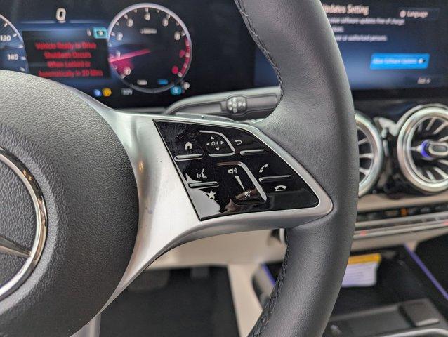 new 2025 Mercedes-Benz GLB 250 car, priced at $53,740
