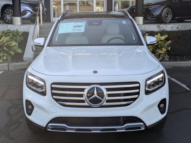 new 2025 Mercedes-Benz GLB 250 car, priced at $50,450