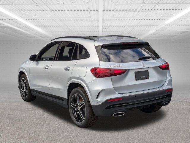 new 2025 Mercedes-Benz GLA 250 car, priced at $52,980