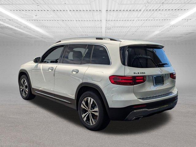 new 2025 Mercedes-Benz GLB 250 car, priced at $49,595