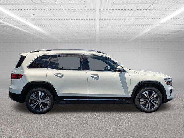 new 2025 Mercedes-Benz GLB 250 car, priced at $49,595