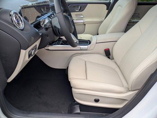 new 2025 Mercedes-Benz GLB 250 car, priced at $49,595