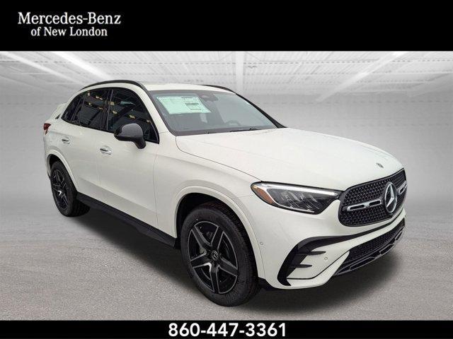 new 2025 Mercedes-Benz GLC 300 car, priced at $56,335