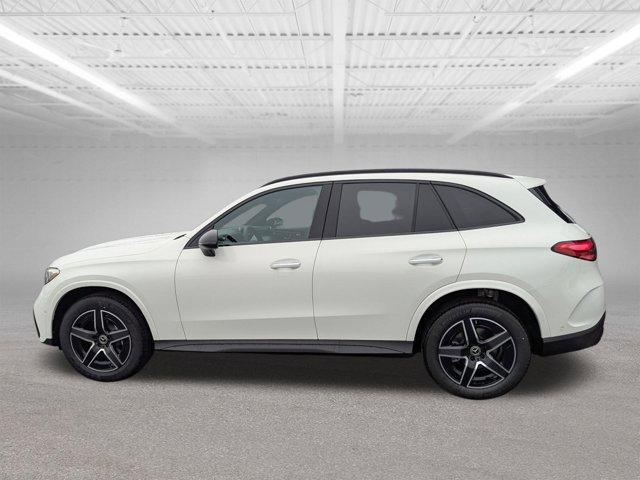 new 2025 Mercedes-Benz GLC 300 car, priced at $56,335