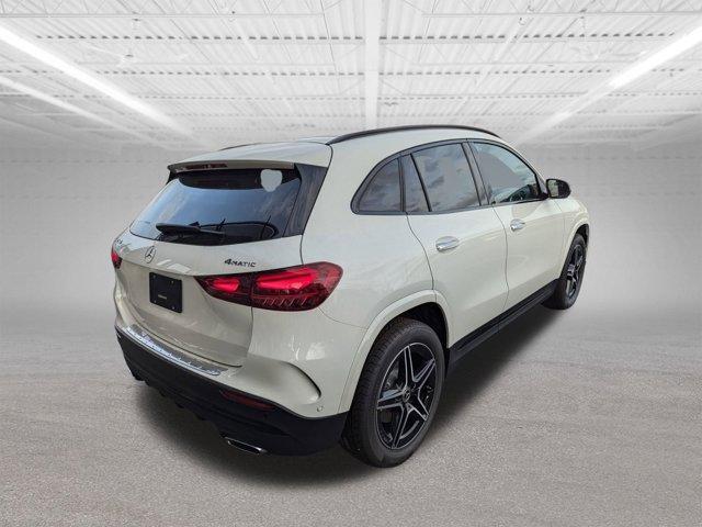 new 2025 Mercedes-Benz GLA 250 car, priced at $52,265