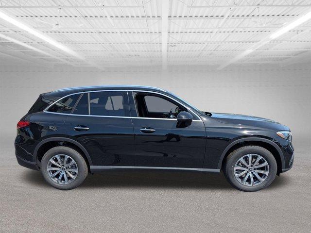 new 2025 Mercedes-Benz GLC 300 car, priced at $54,185