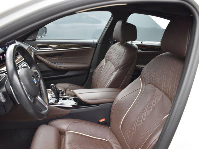 used 2022 BMW 540 car, priced at $33,726