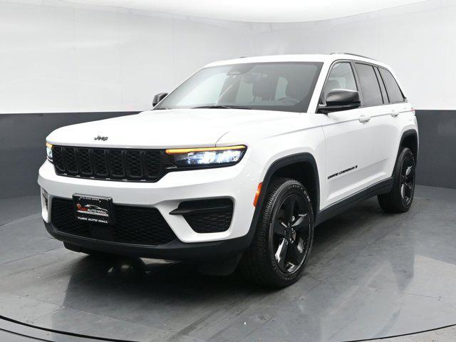 used 2023 Jeep Grand Cherokee car, priced at $27,518