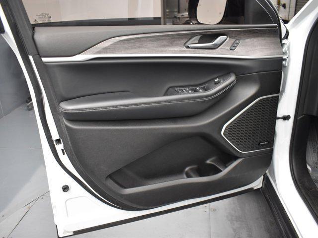 used 2022 Jeep Grand Cherokee L car, priced at $25,952