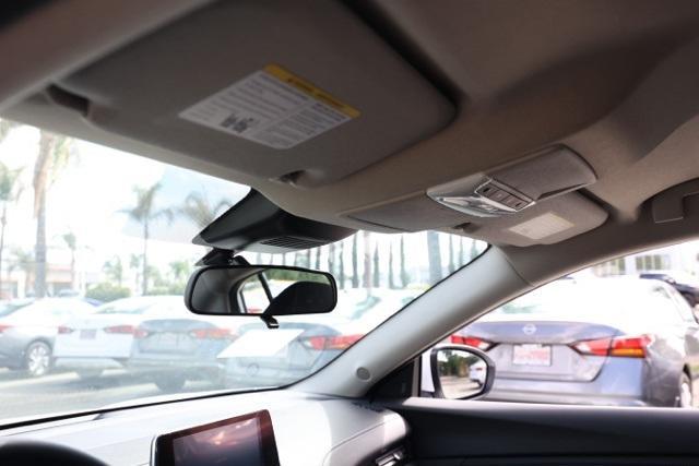 new 2025 Nissan Sentra car, priced at $20,811