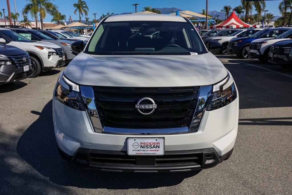 new 2025 Nissan Pathfinder car, priced at $30,177
