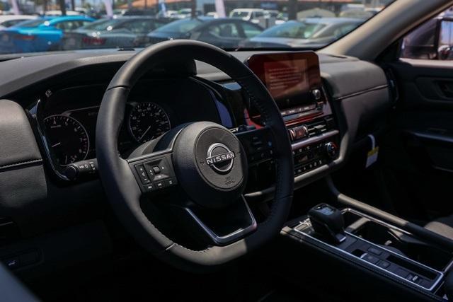 new 2025 Nissan Pathfinder car, priced at $37,864