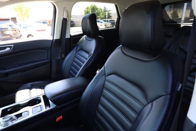 used 2023 Ford Edge car, priced at $17,895