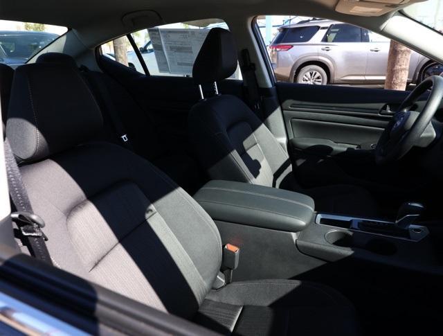 new 2025 Nissan Altima car, priced at $25,995
