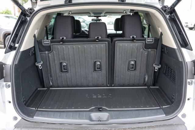 new 2025 Nissan Pathfinder car, priced at $33,411