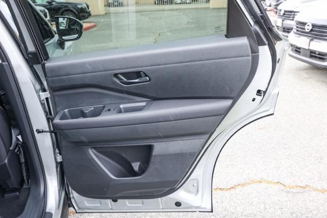 new 2025 Nissan Pathfinder car, priced at $33,411