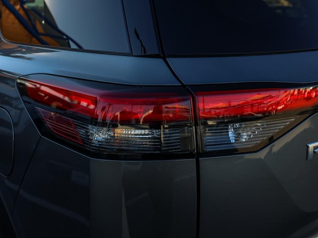 new 2025 Nissan Pathfinder car, priced at $35,674