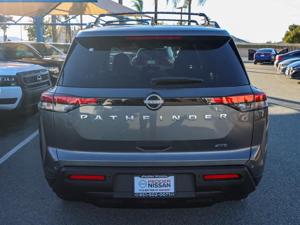 new 2025 Nissan Pathfinder car, priced at $35,674