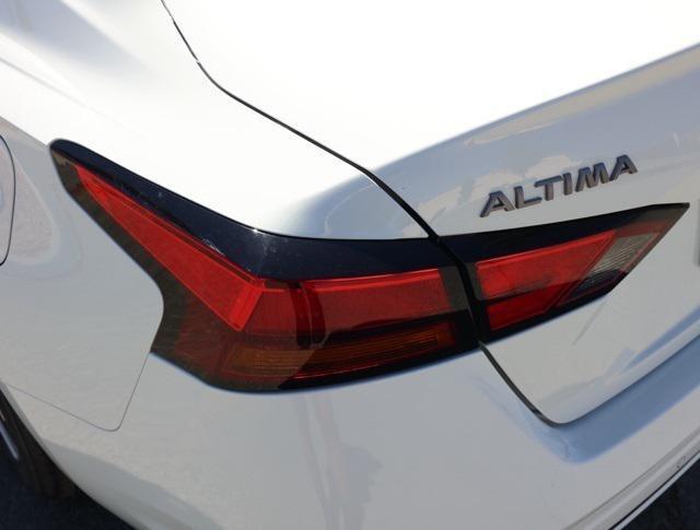 new 2025 Nissan Altima car, priced at $25,678