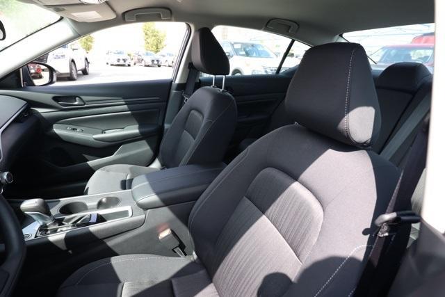 new 2025 Nissan Altima car, priced at $26,287