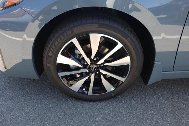 new 2025 Nissan Sentra car, priced at $24,371