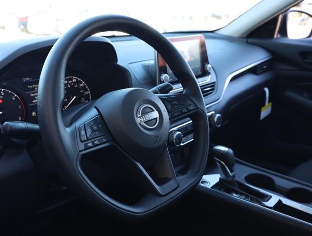 new 2025 Nissan Altima car, priced at $25,678