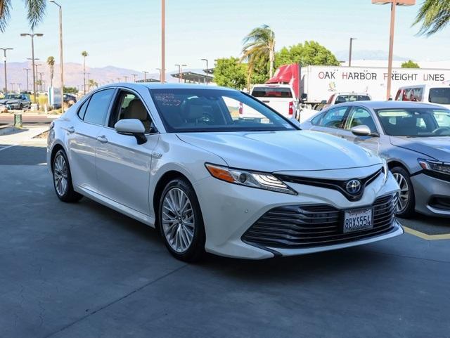 used 2018 Toyota Camry Hybrid car, priced at $21,595